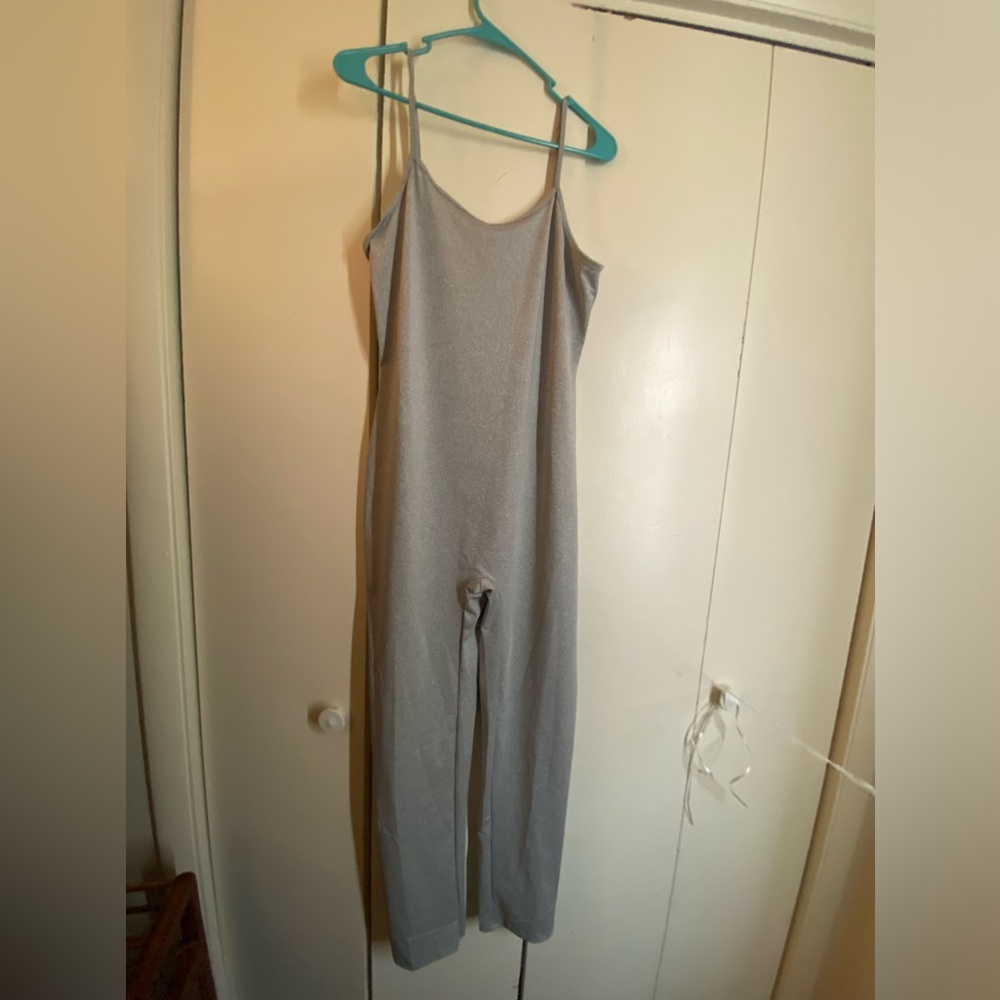 Jumpsuit never worn